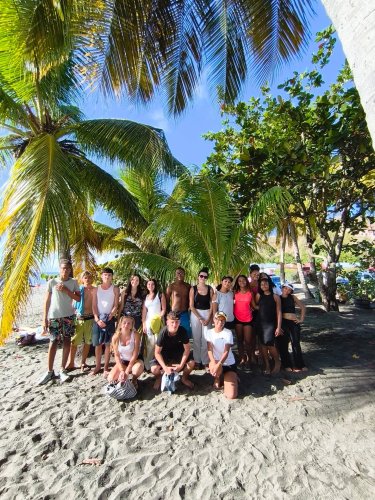 Carousel post from ellacuriazurbaranbhi.