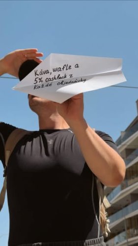 Video post from coffeeandwafflescz.