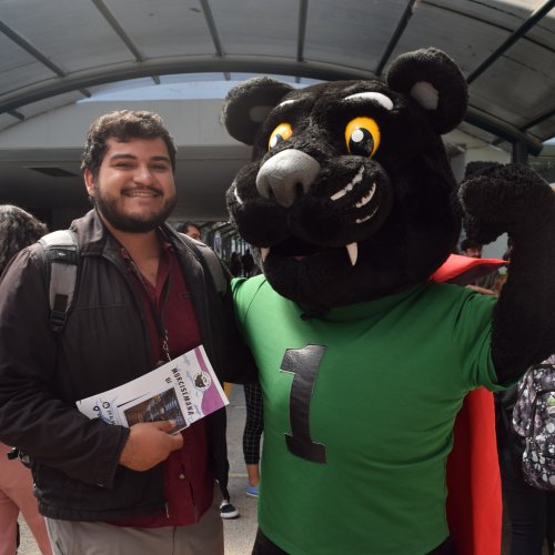 Carousel post from murci_uami.