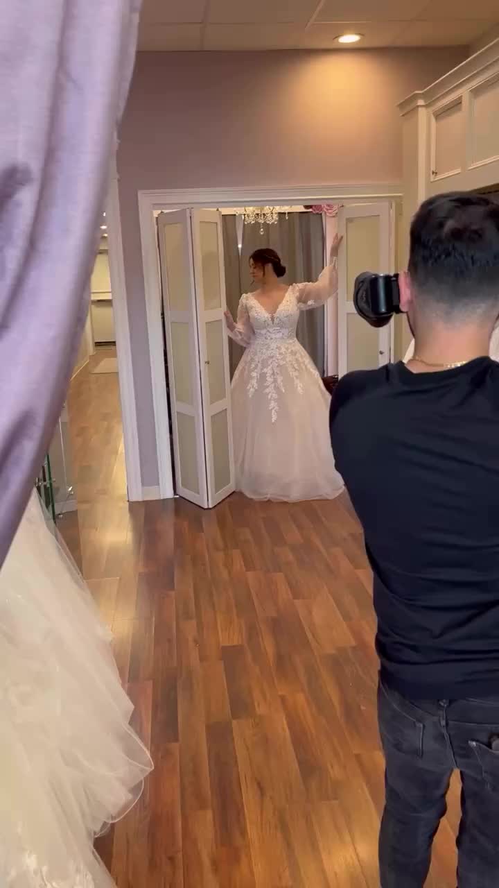 Video post from thecurvybridenj.