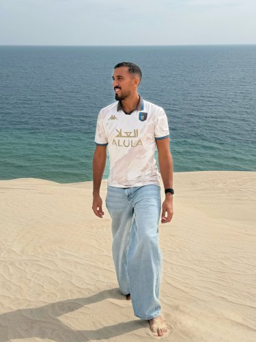 Carousel post from omar_abuz.