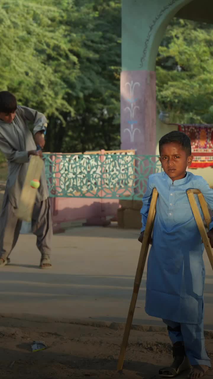 Video post from pakfightspolio.