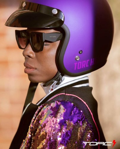 Photo post from motomax.