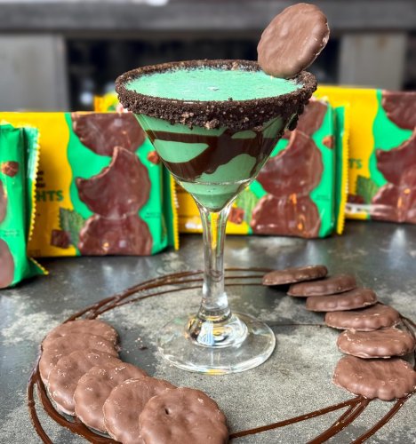 Photo post from laurasbarandgrill.