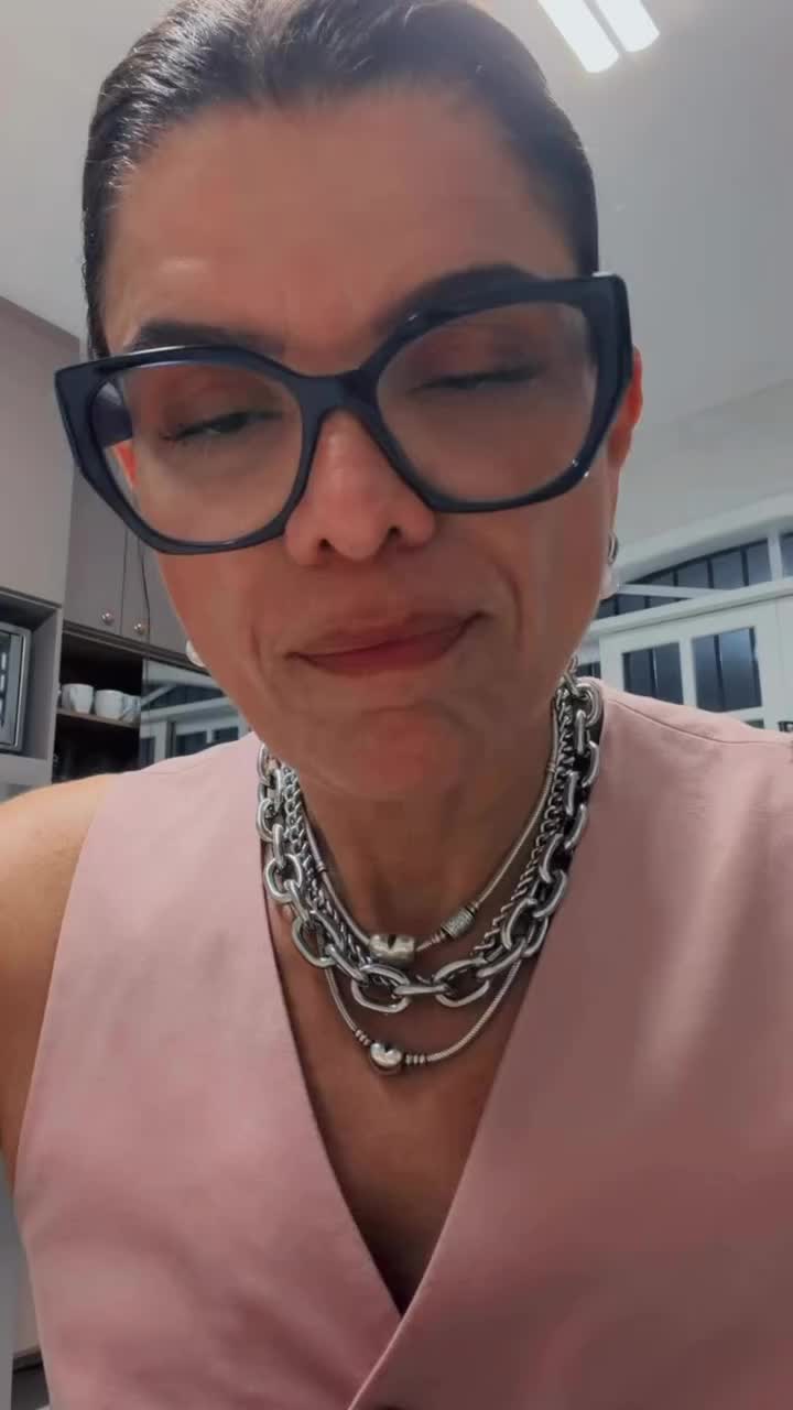 Video post from stickpaper.