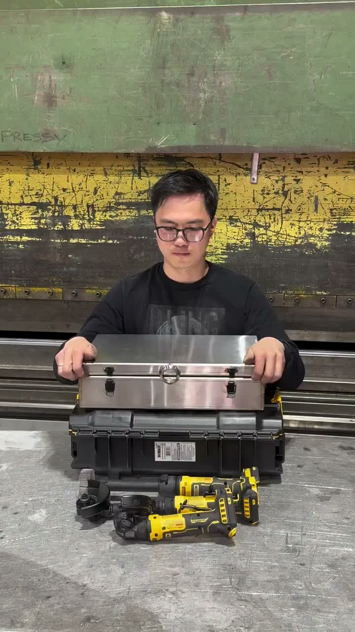 Video post from dewalttough.
