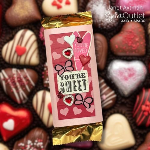 Carousel post from Eyelet Outlet.