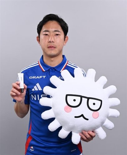 Photo post from @dermed_jp.