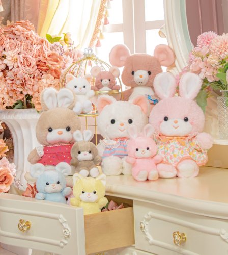Carousel post from @yoshitoku_plush.