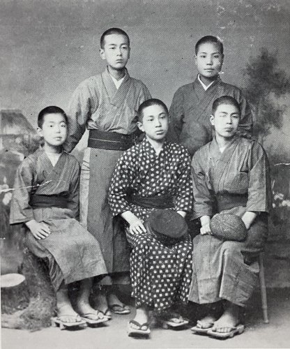 Photo post from @ystk_collection.