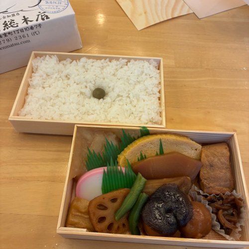 Photo post from @ystk_collection.
