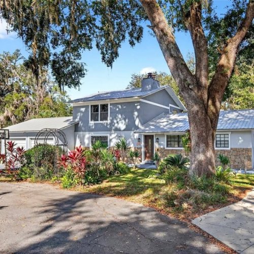 Carousel post from Gailey Enterprises Real Estate.