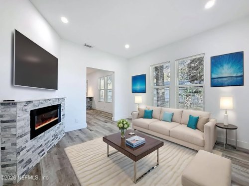 Carousel post from Gailey Enterprises Real Estate.