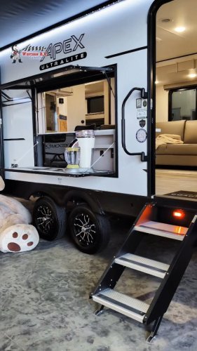 Video post from Western RV Country.