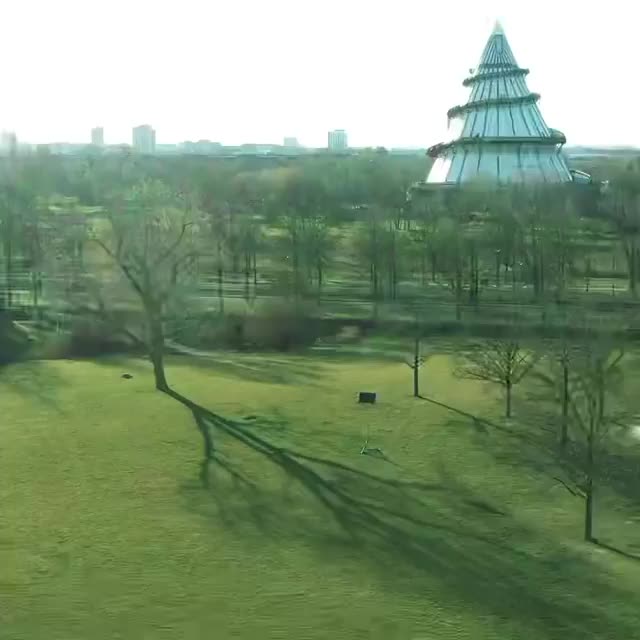 Video post from Tourist-Information Magdeburg.