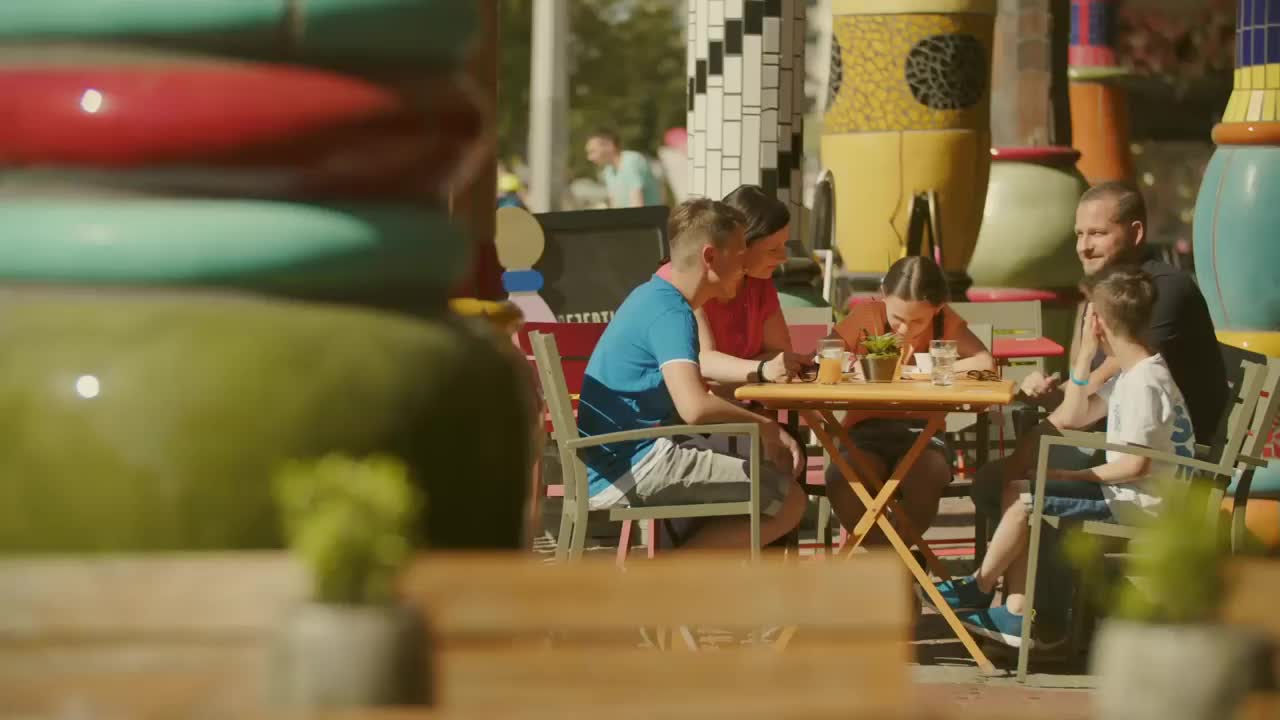 Video post from Tourist-Information Magdeburg.
