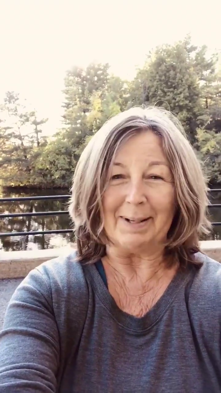 Video post from @TheDementiaSoc.