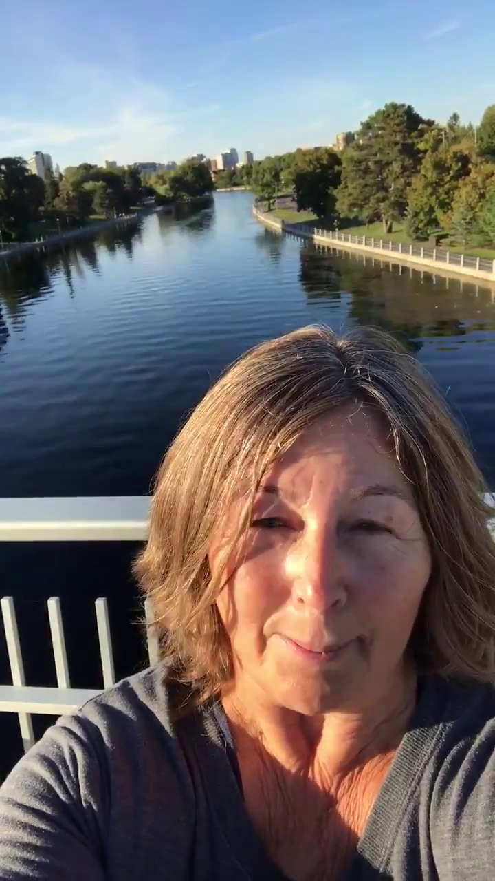 Video post from @TheDementiaSoc.