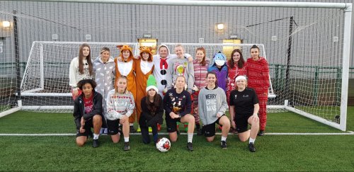 Carousel post from @CymoeddSport.