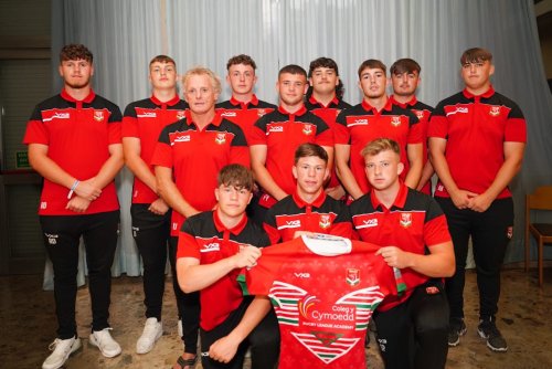 Photo post from @CymoeddSport.