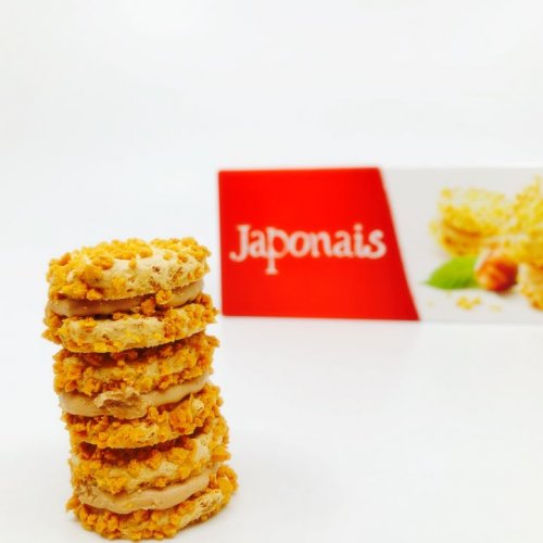 Photo post from Swiss Food Box.