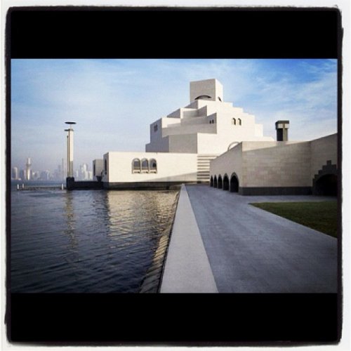 أهلاً بكم في رحلة استكشاف دبي والدوحة Dubai - Doha - متحف الفن الإسلامي وسوق واقف