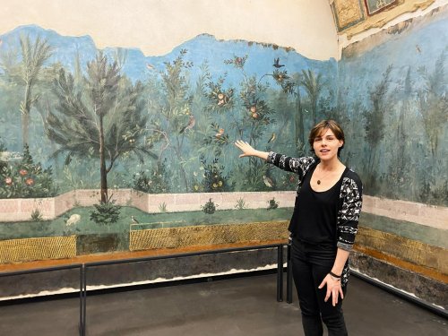 Carousel post from aur_arts.