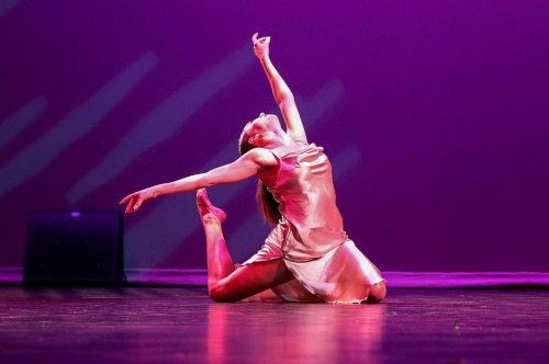 Carousel post from bvtigernews.