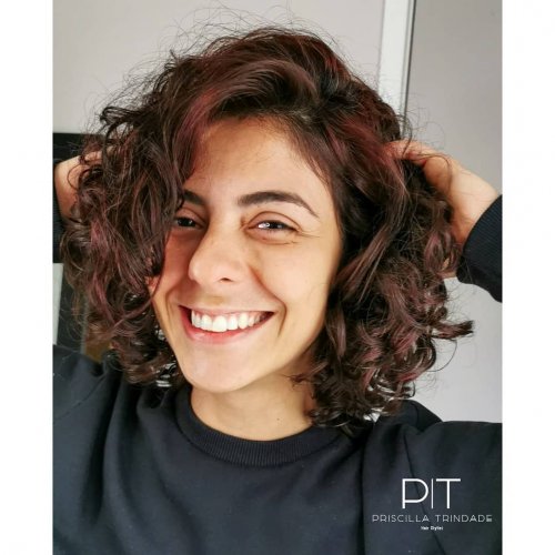 Carousel post from trindadehairstylist.