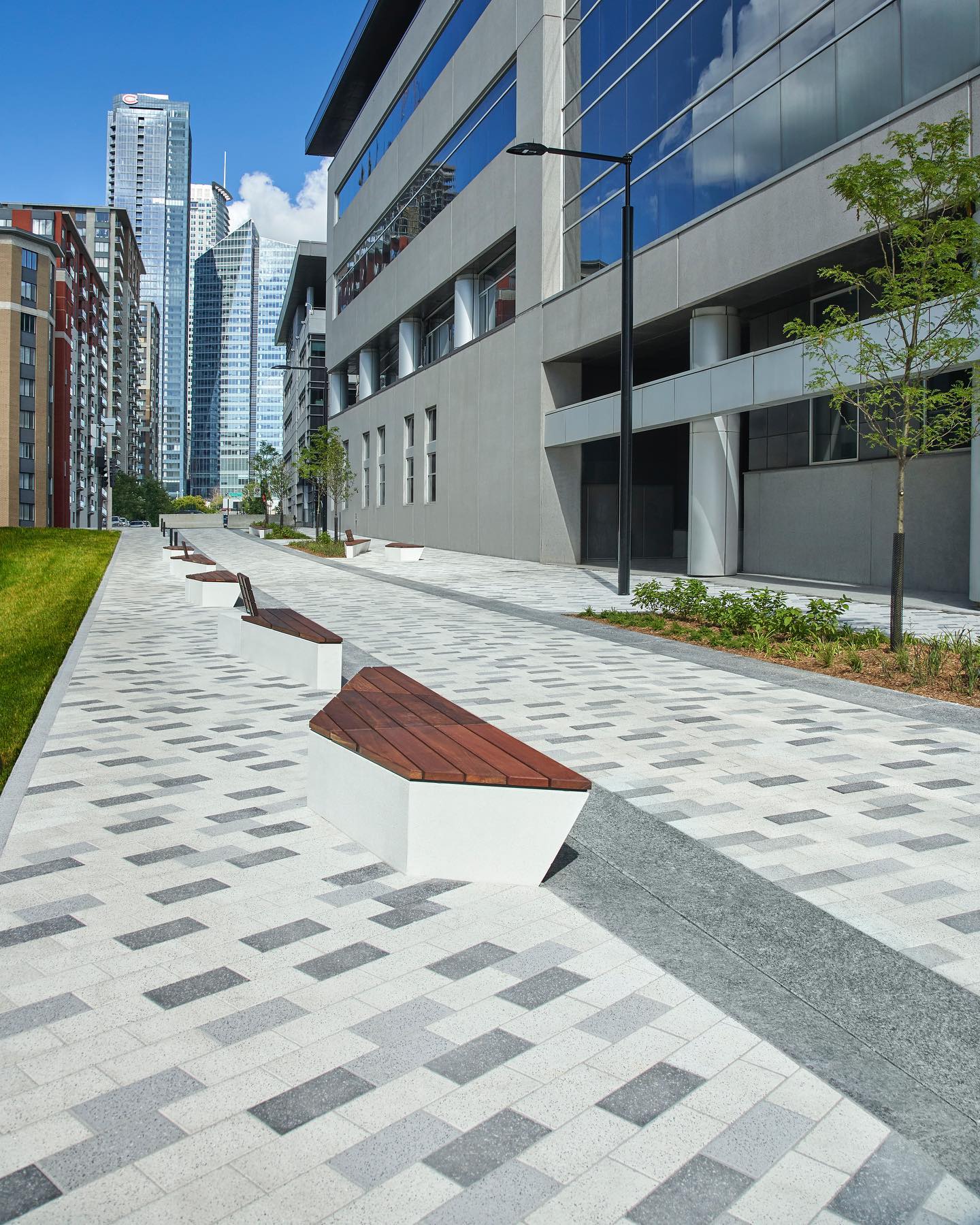 Photo post from techobloc.