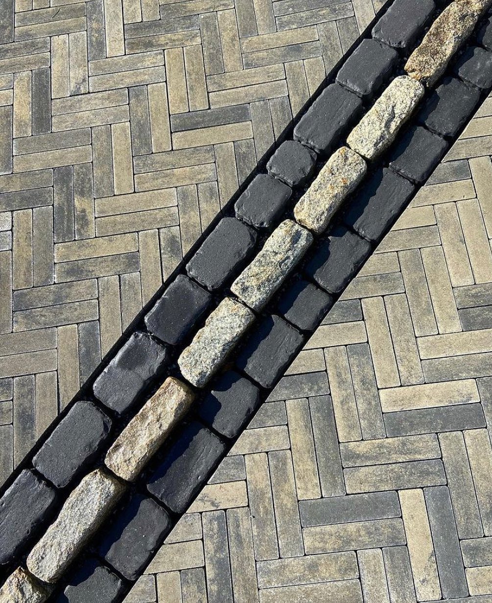 Photo post from techobloc.