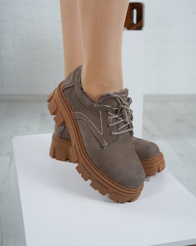Carousel post from ossoshoes.