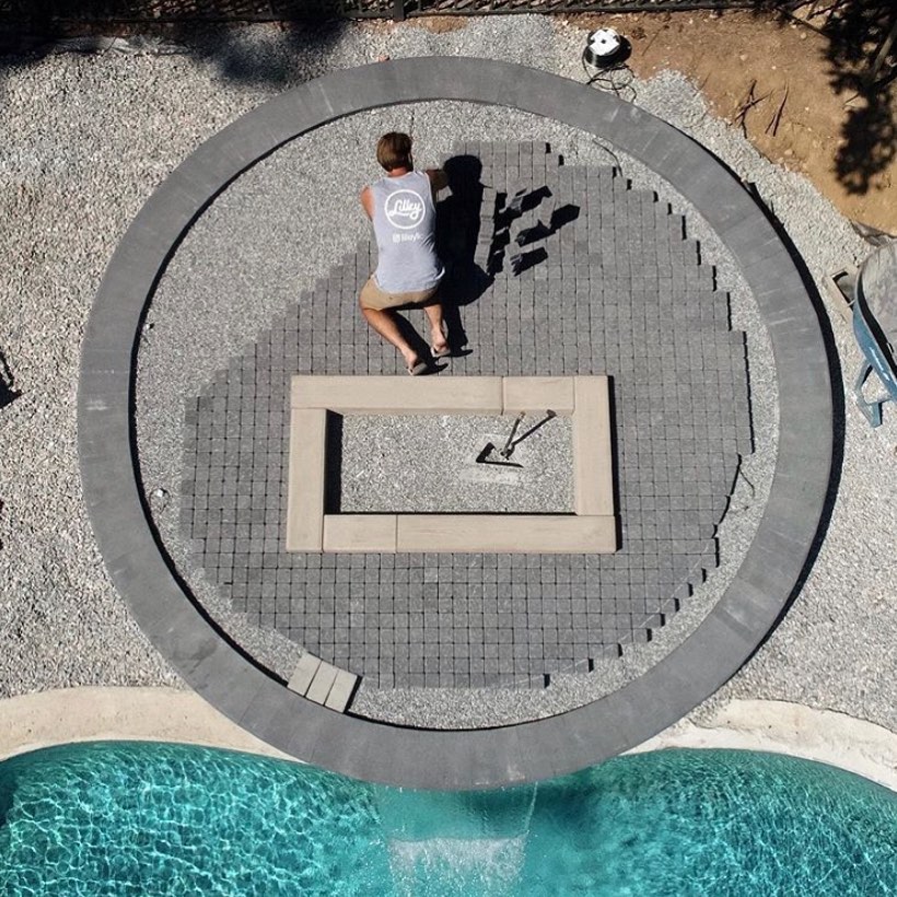 Photo post from techobloc.