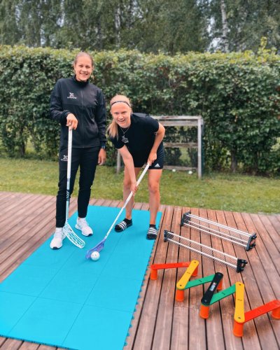 Carousel post from kauppitwins.