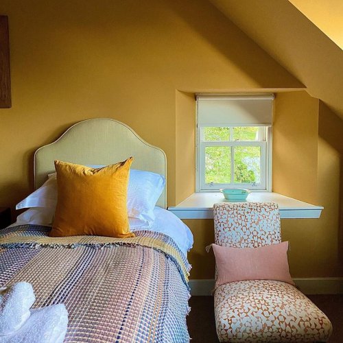 Photo post from korlahome.