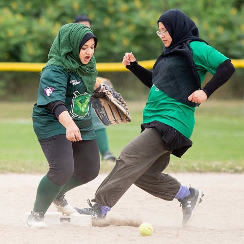 Photo post from sisterhoodsoftball.