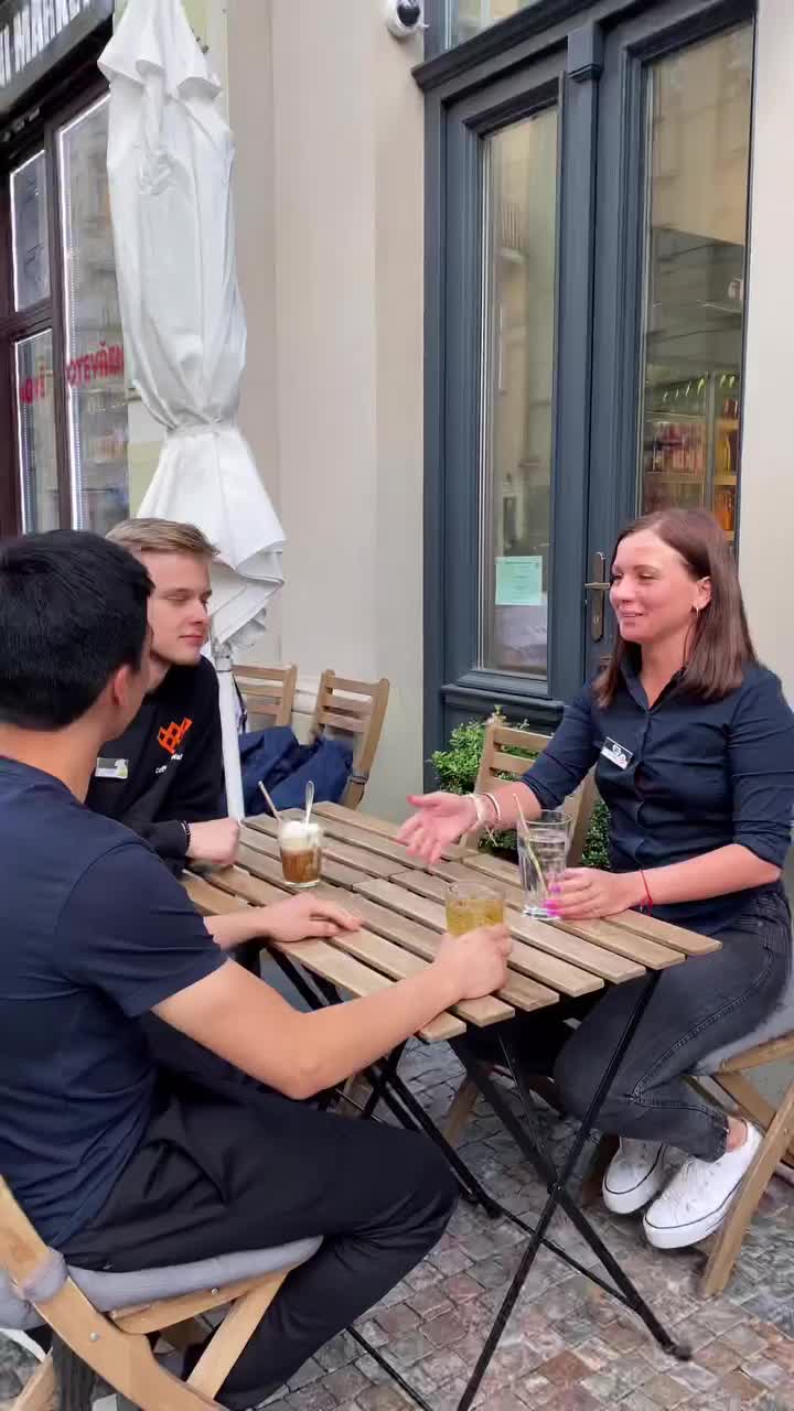 Video post from coffeeandwafflescz.