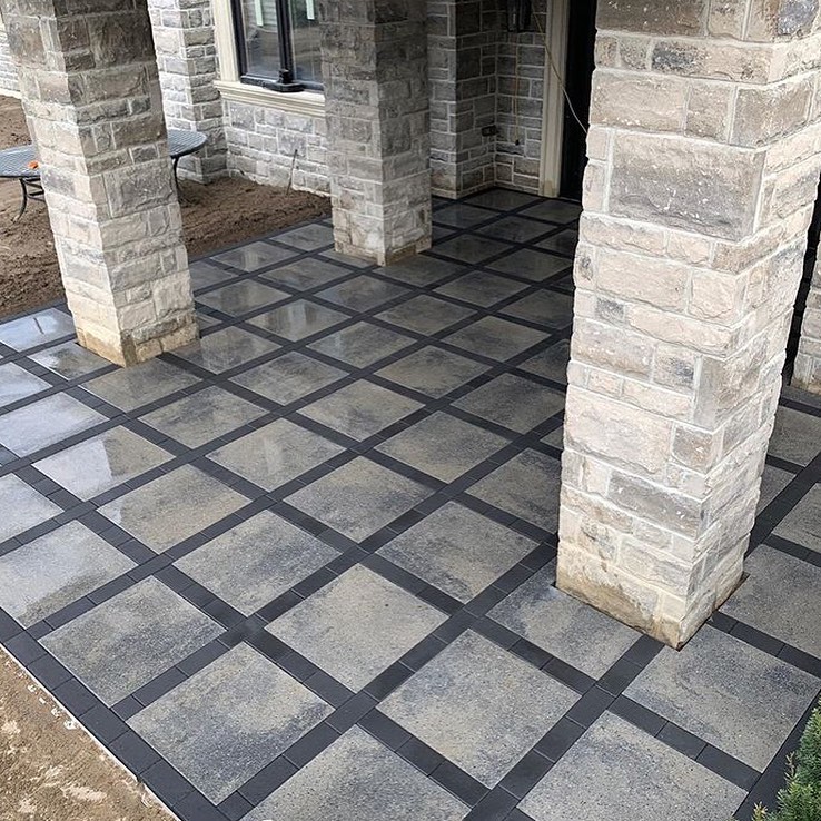 Carousel post from techobloc.