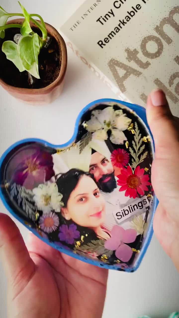 Video post from art_by_kashish_.