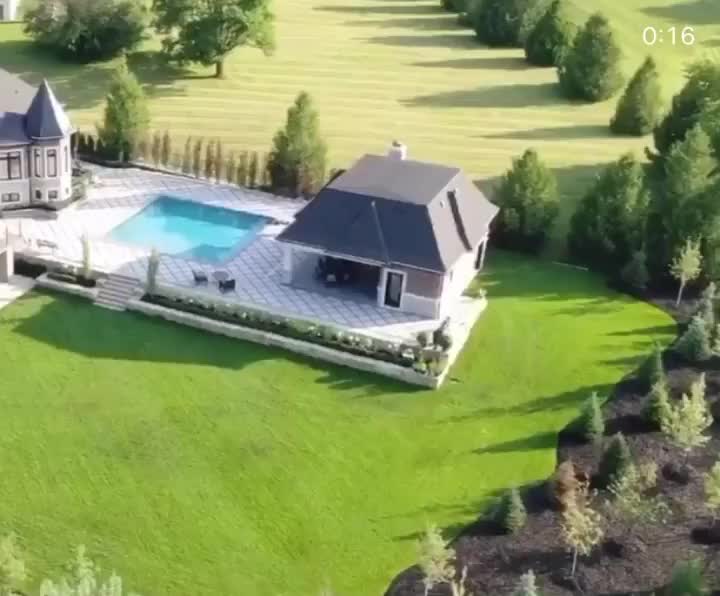 Video post from techobloc.