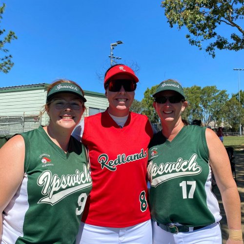 Carousel post from ipswichoutlawssoftball.