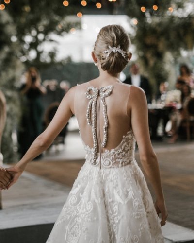 Photo post from jolibride.