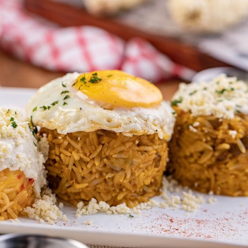 Carousel post from morogrill.