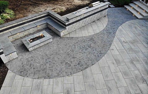 Carousel post from techobloc.