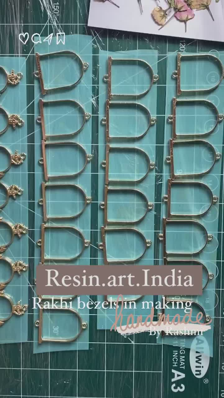 Video post from resin.art.india.