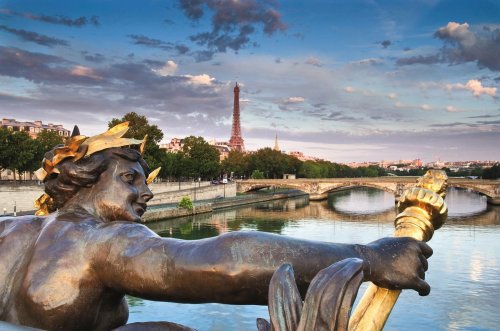 Photo post from taucktravel.