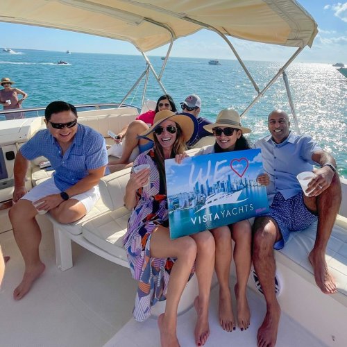 Photo post from vistayachts.