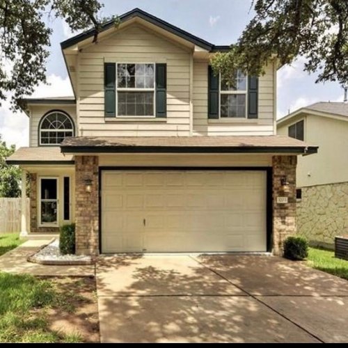 Photo post from kerisellsaustin.