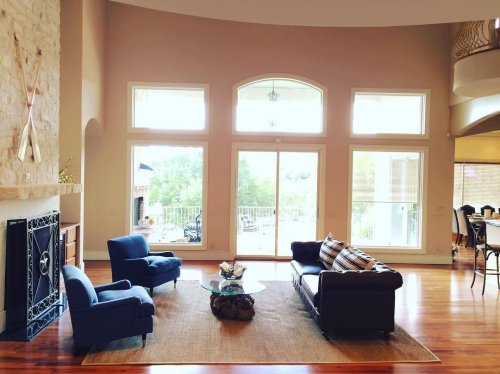 Photo post from kerisellsaustin.