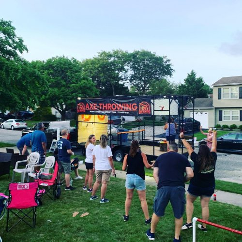 Photo post from downthehatchet.